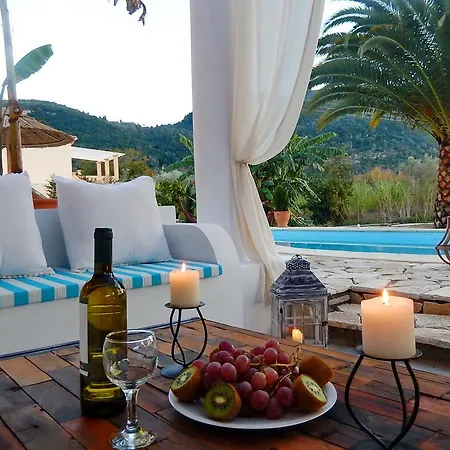 Villa Aliki *