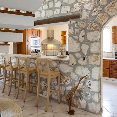 Aliki Villa *